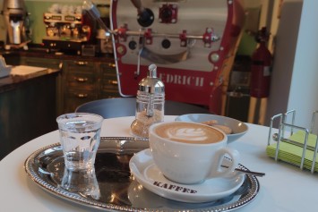 Bild DEKAFFEE-Rösterei